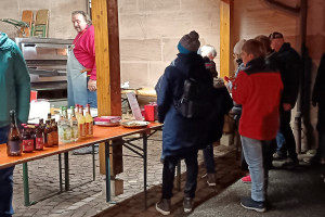 Flammkuchen und Getränke